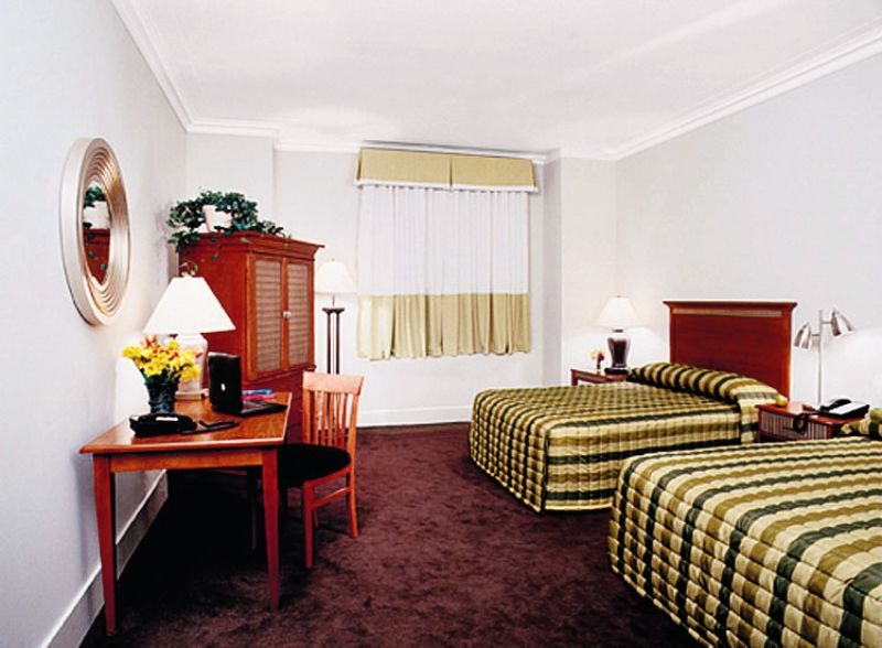 Hotel Pennsylvania New York Room photo